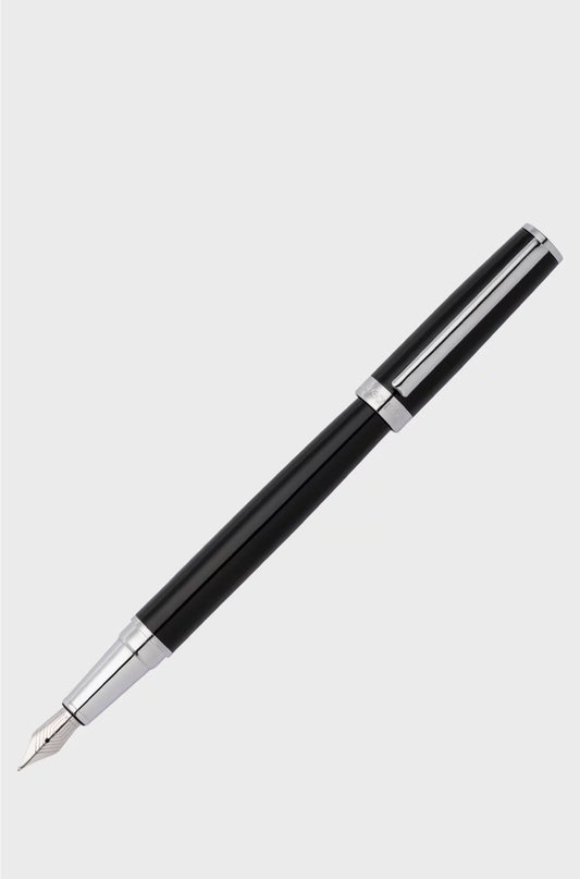 GLOSSY-BLACK LACQUER FOUNTAIN PEN WITH LOGO RING