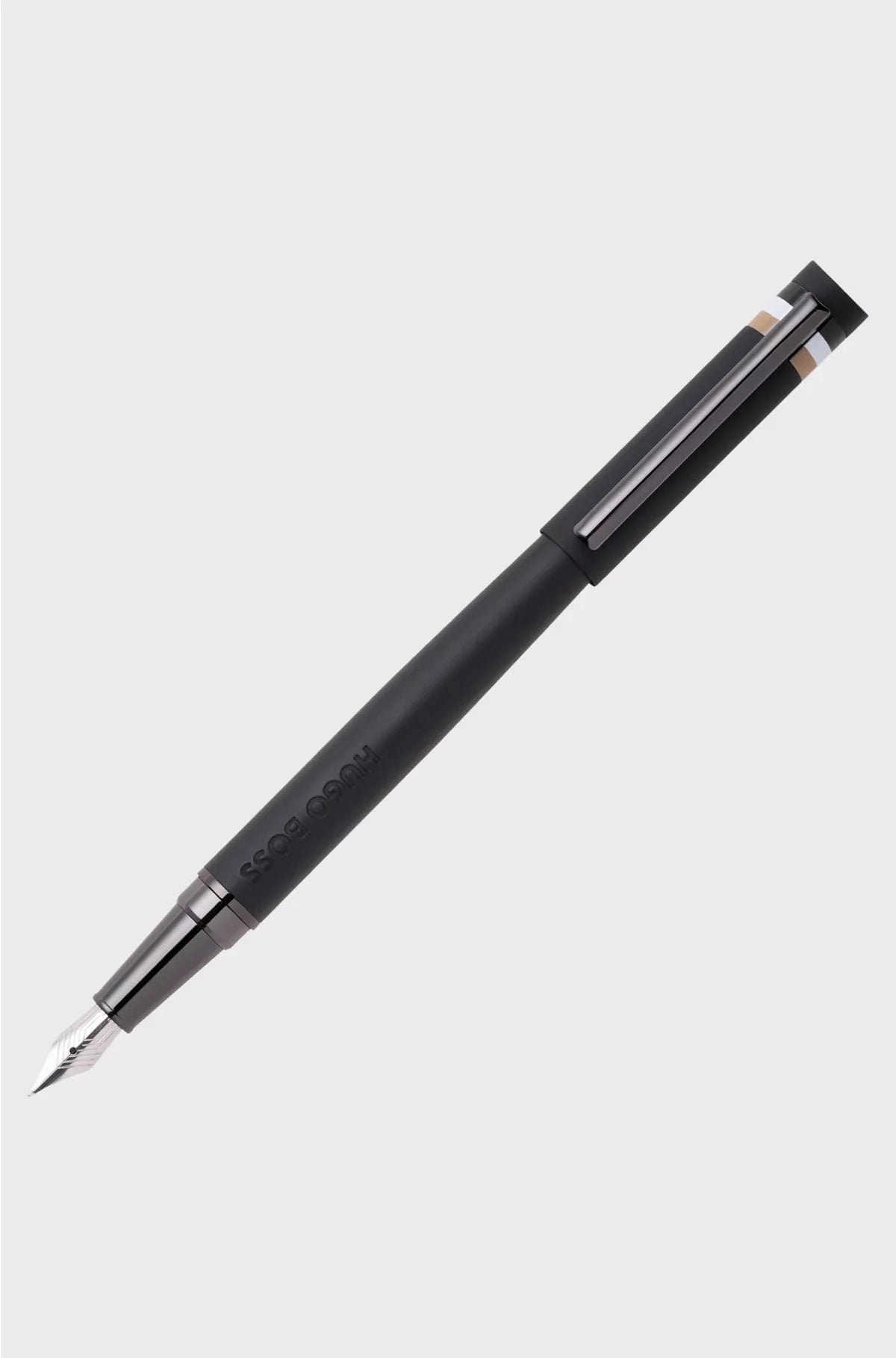 BLACK LOGO-DETAIL FOUNTAIN PEN WITH SIGNATURE-STRIPE CAP