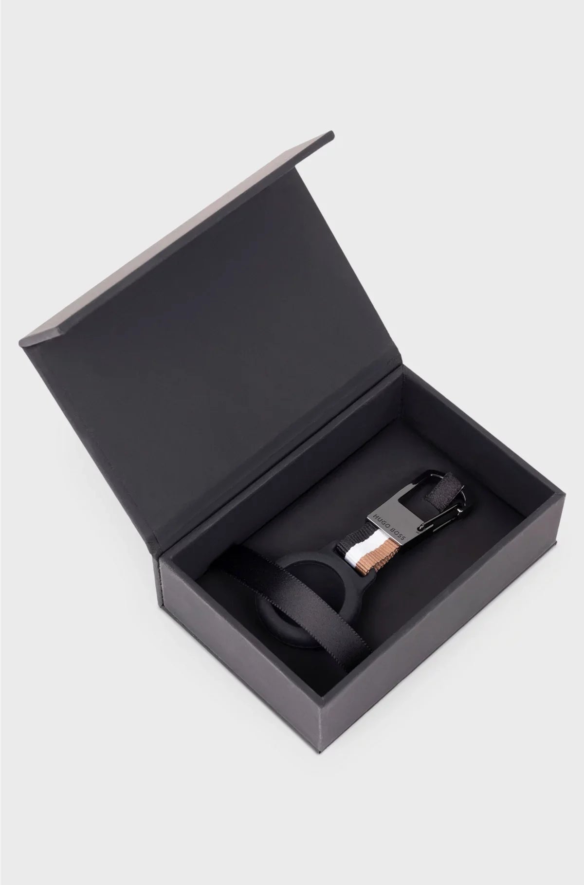 SIGNATURE-STRIPE KEY RING WITH AIRTAG HOLDER