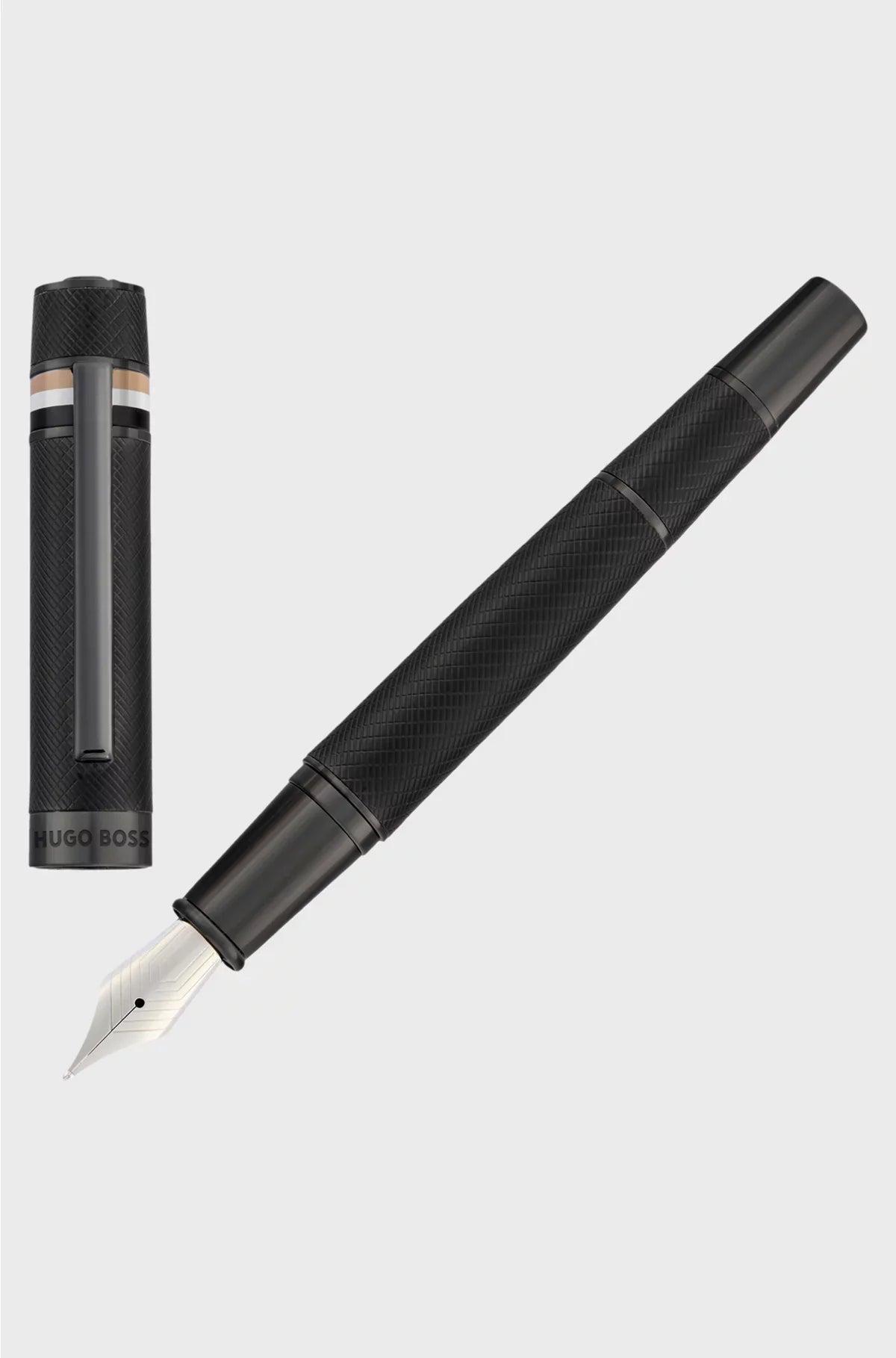 TEXTURED-BARREL FOUNTAIN PEN WITH SIGNATURE-STRIPE RING