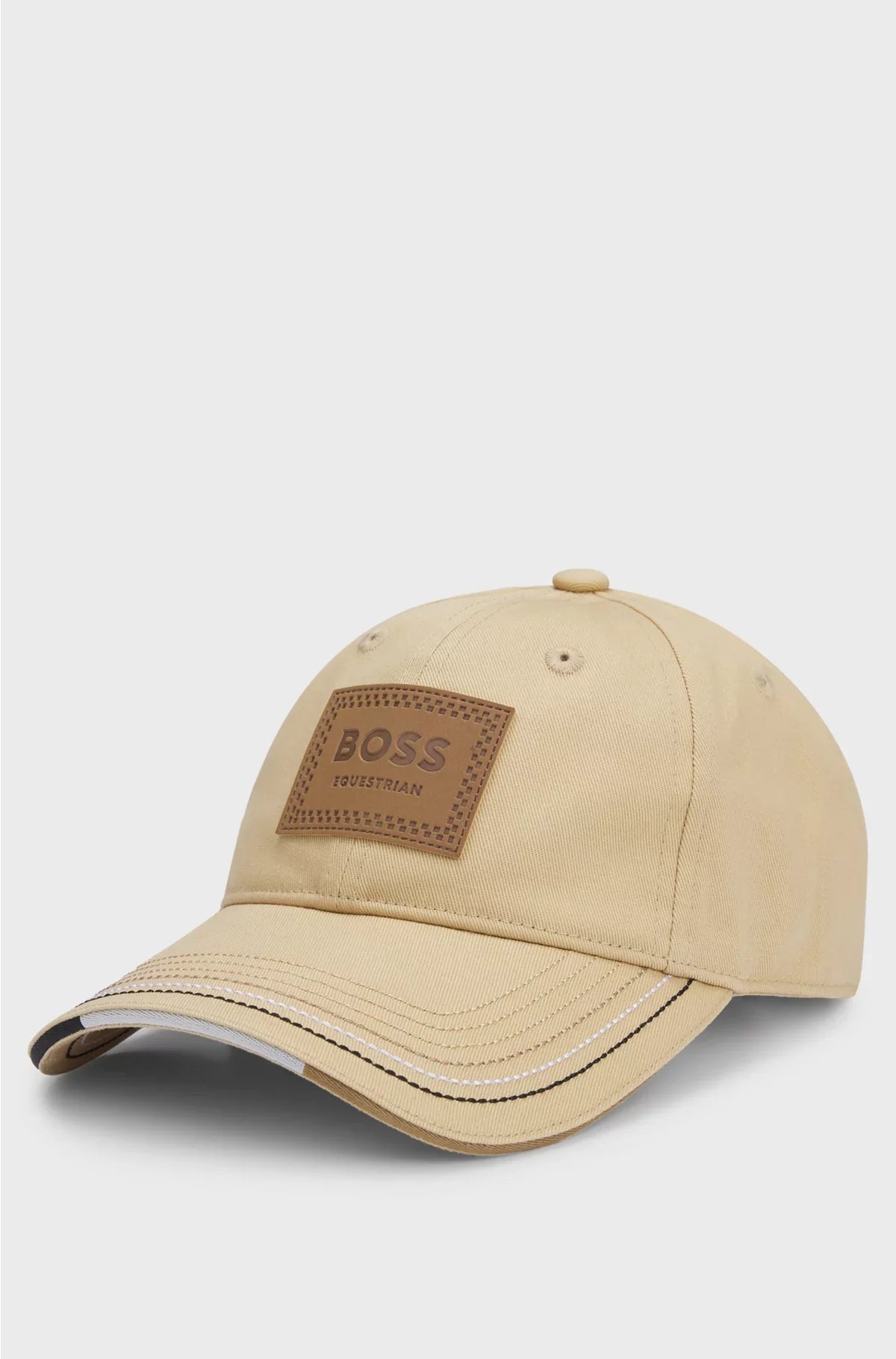 EQUESTRIAN CAP WITH RETRO-INSPIRED LOGO PATCH