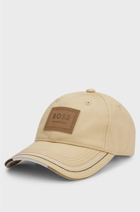EQUESTRIAN CAP WITH RETRO-INSPIRED LOGO PATCH