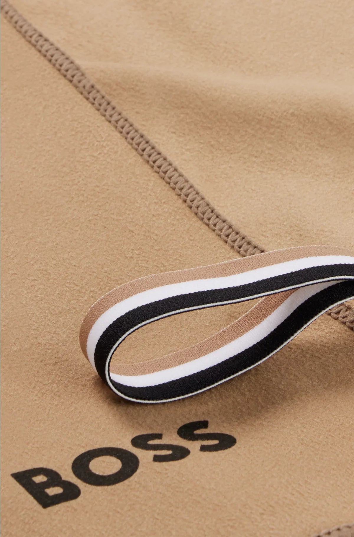 MICROFIBRE TRAVEL TOWEL WITH SIGNATURE-STRIPE STRAP