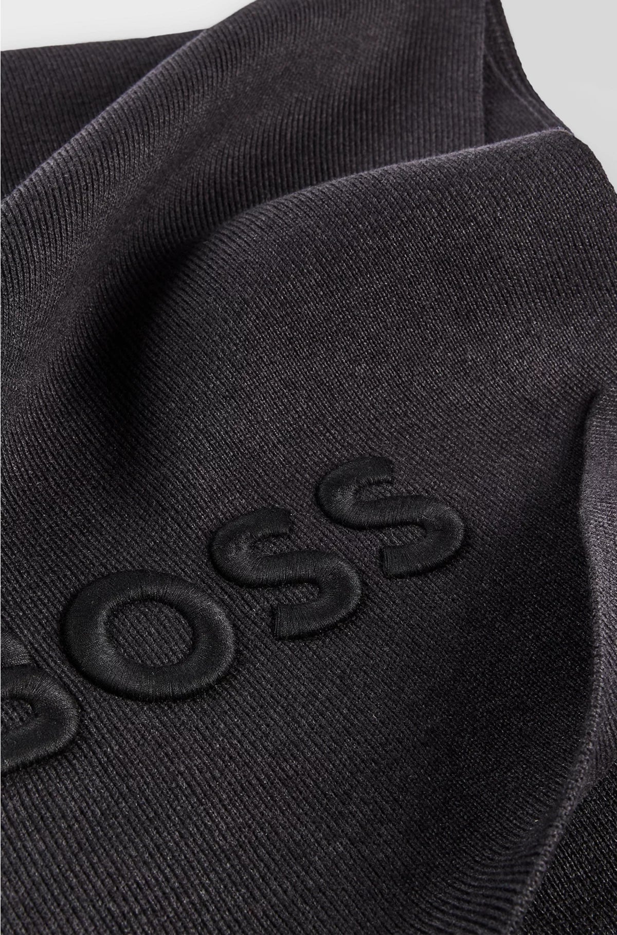 KNITTED THROW WITH EMBROIDERED LOGO