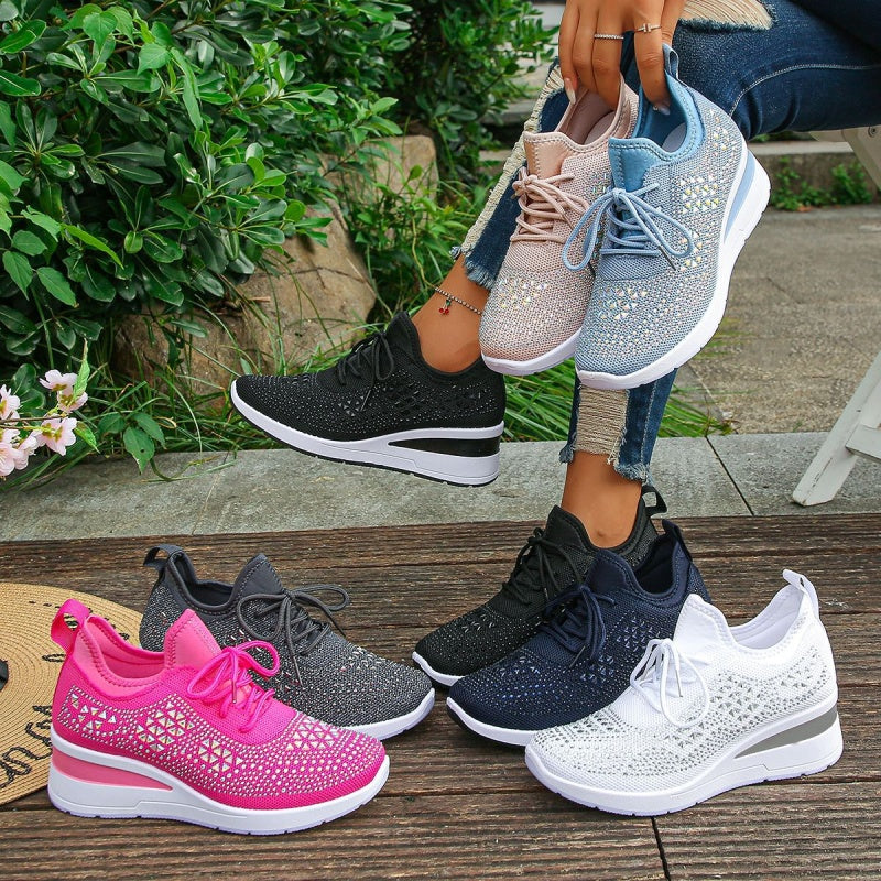 Sneakers in mesh traspirante con strass